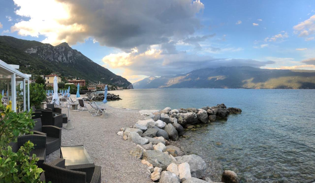 La Cascata Negli Ulivi Bed & Breakfast Тосколано Мадерно Екстериор снимка
