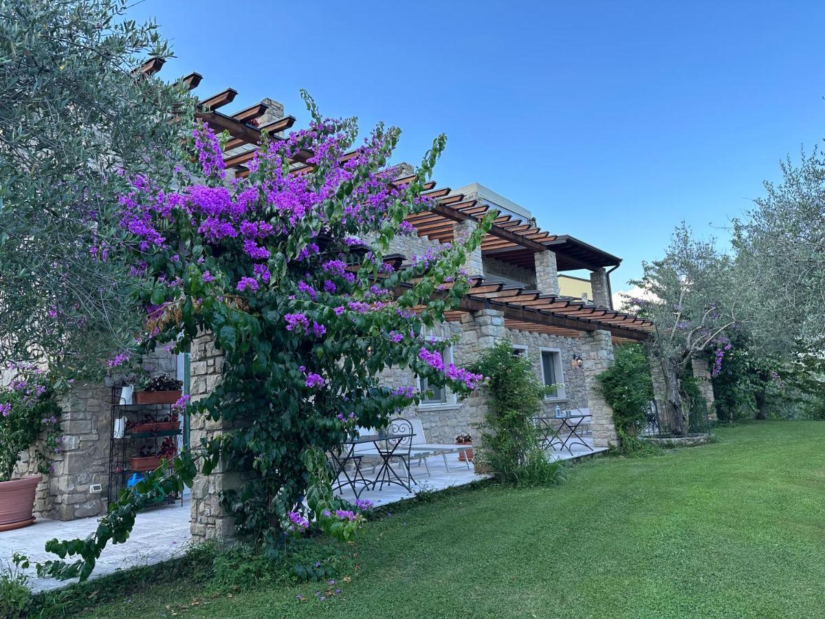 La Cascata Negli Ulivi Bed & Breakfast Тосколано Мадерно Екстериор снимка