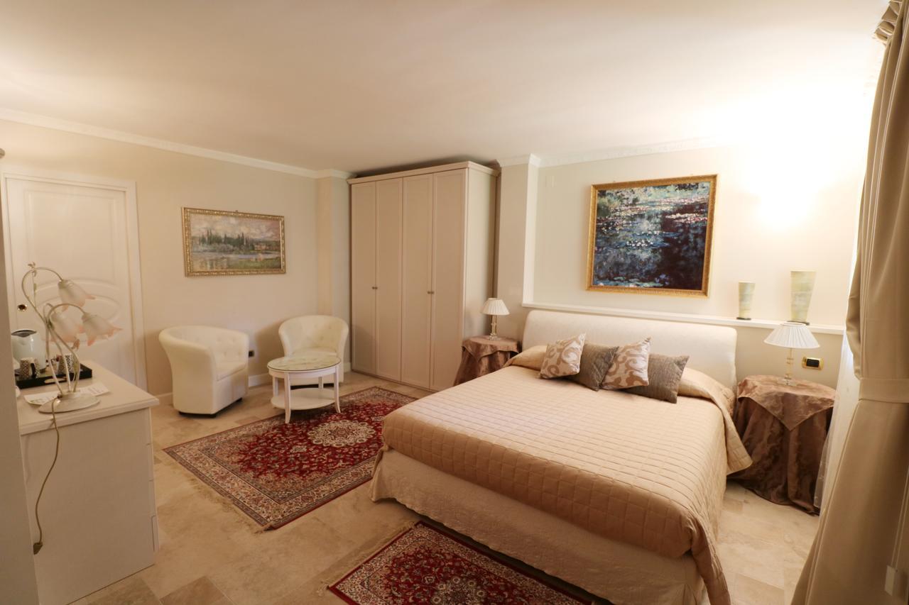 La Cascata Negli Ulivi Bed & Breakfast Тосколано Мадерно Екстериор снимка